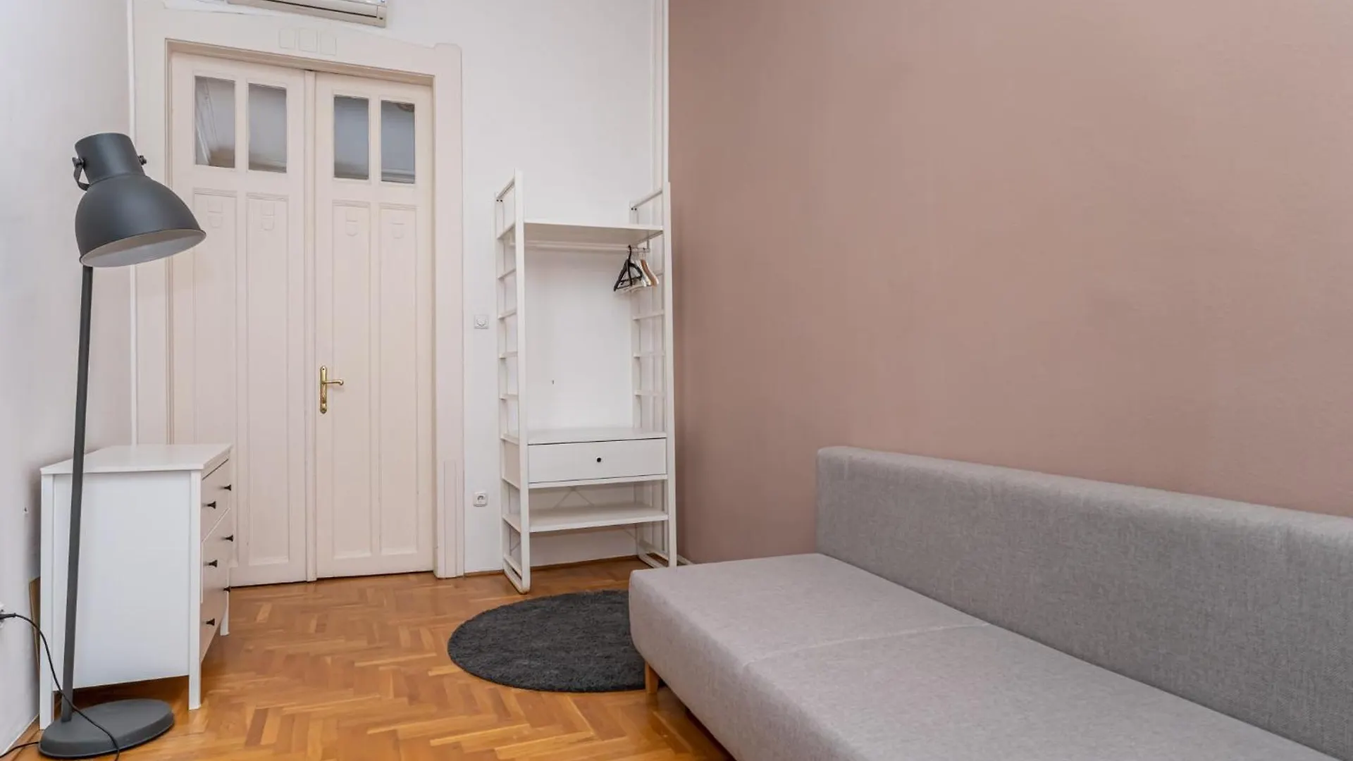 3 Bdr Heart Of Budapest Central Apartment